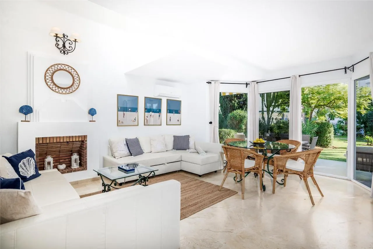 Lobster Beach House Estepona