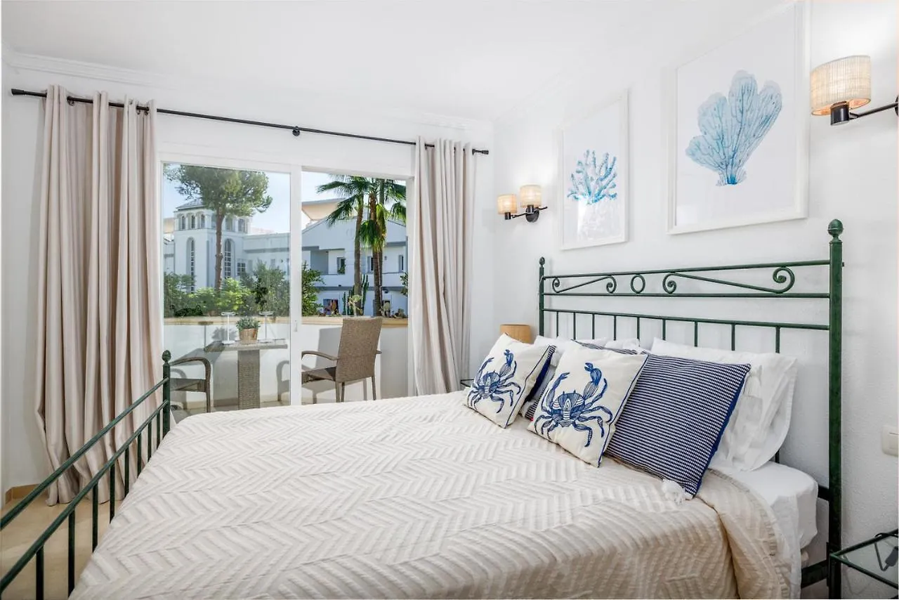Lobster Beach House Estepona Espanha
